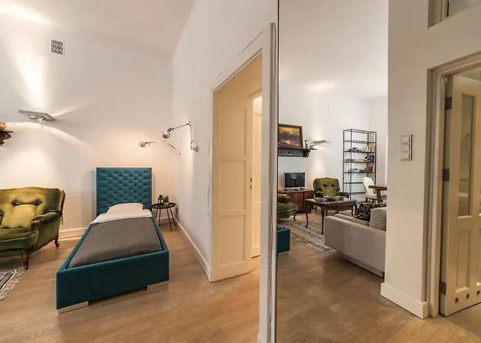 Freta Unique Old Town Apartment
